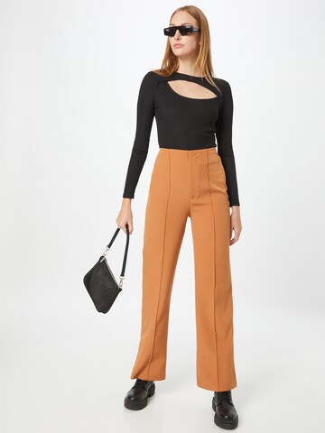 Missguided Loose fit Trousers with creases in Brown