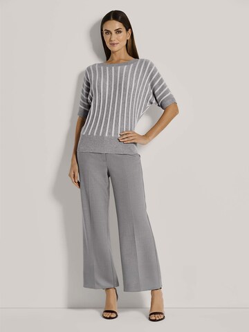 MADELEINE Trui in Grijs