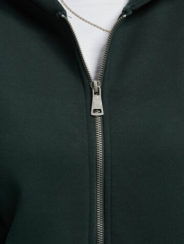 DEF Zip-Up Hoodie in Green