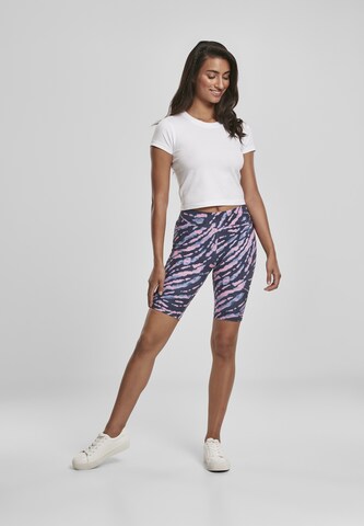 Urban Classics Slimfit Shorts in Lila