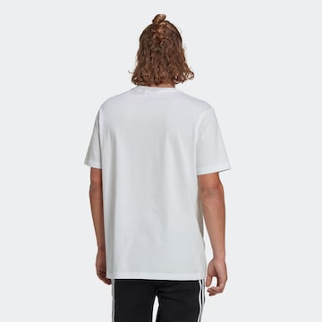 ADIDAS SPORTSWEAR Funktionsshirt 'Essentials Brandlove' in Weiß