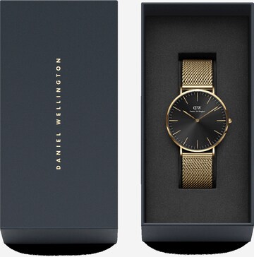 Daniel Wellington Analog klocka i guld: framsida