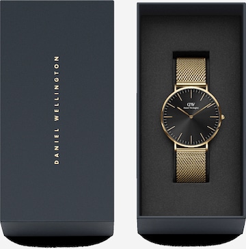 Daniel Wellington Analog klocka i guld: framsida