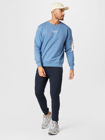 ALPHA INDUSTRIES Sweatshirt in Blauw