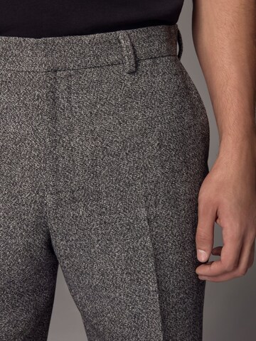 Next Slim fit Pleated Pants in Grey