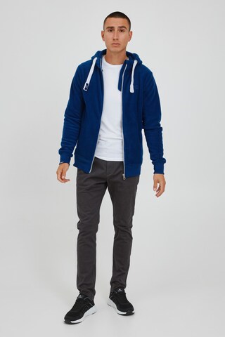 !Solid Zip-Up Hoodie 'Loki' in Blue: front