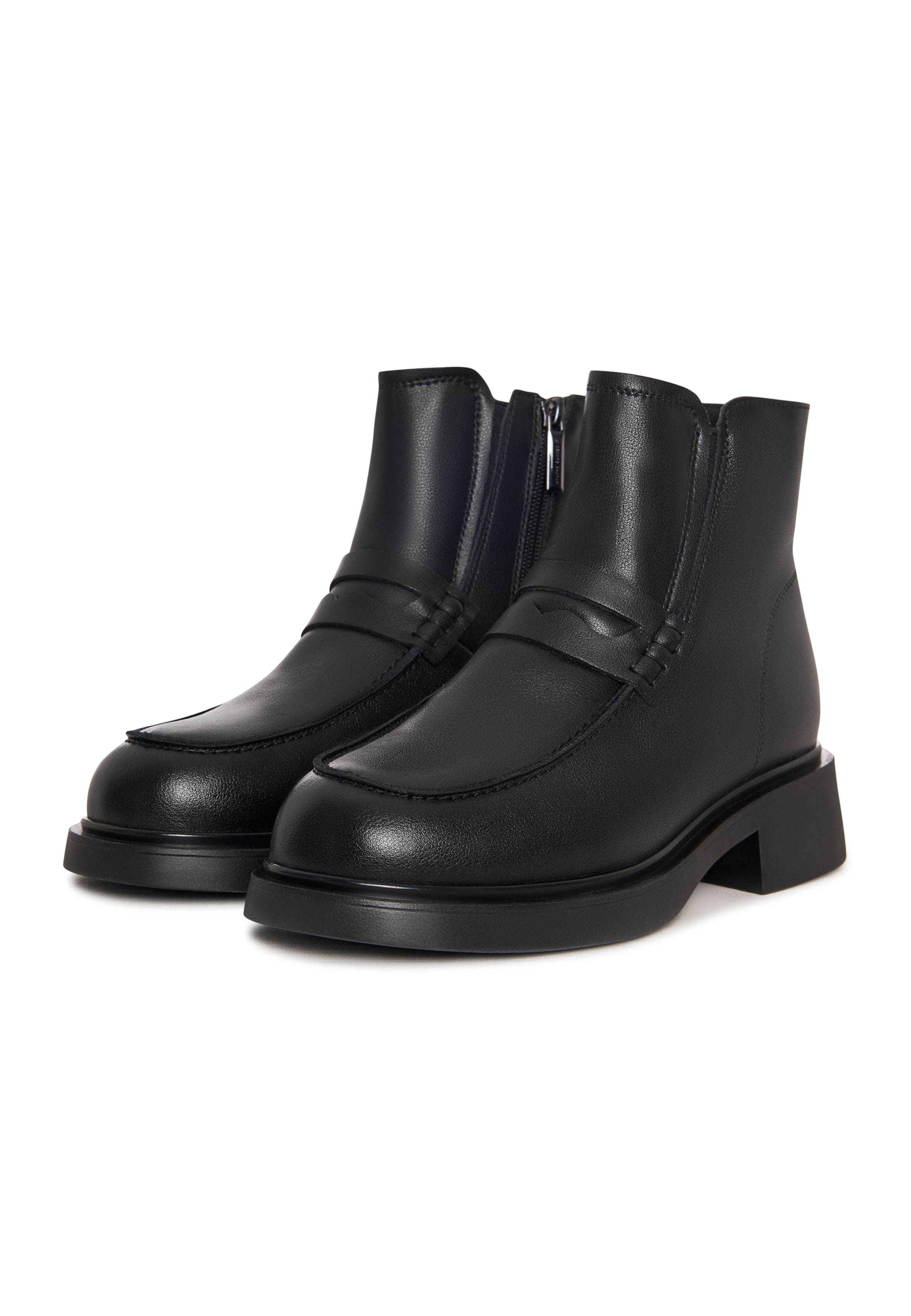 CESARE GASPARI Stiefelette in Schwarz