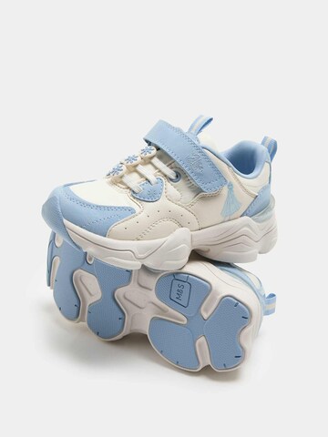 Sneaker 'Disney Frozen™' di Marks & Spencer in blu