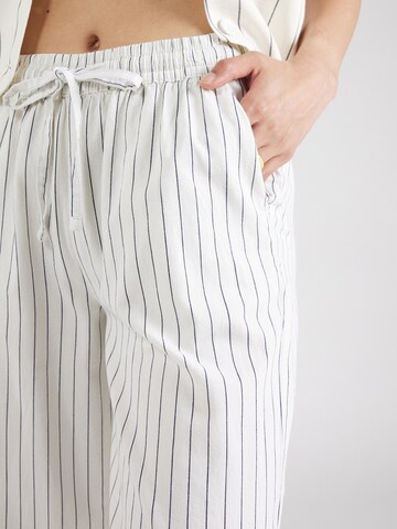 Regular Pantalon 'ELLA' SISTERS POINT en beige