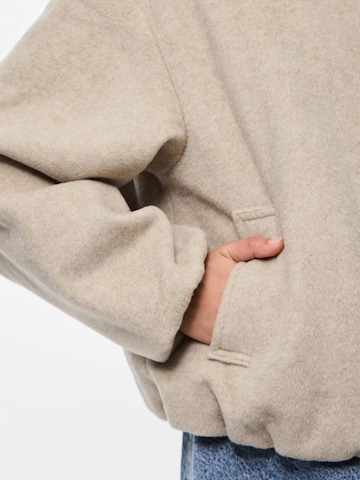 Veste mi-saison 'PCAnna' PIECES en beige