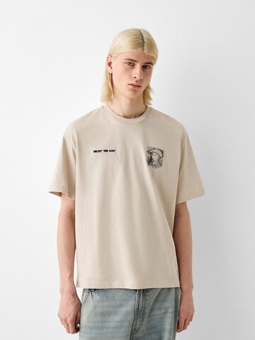 T-Shirt Bershka en beige : devant