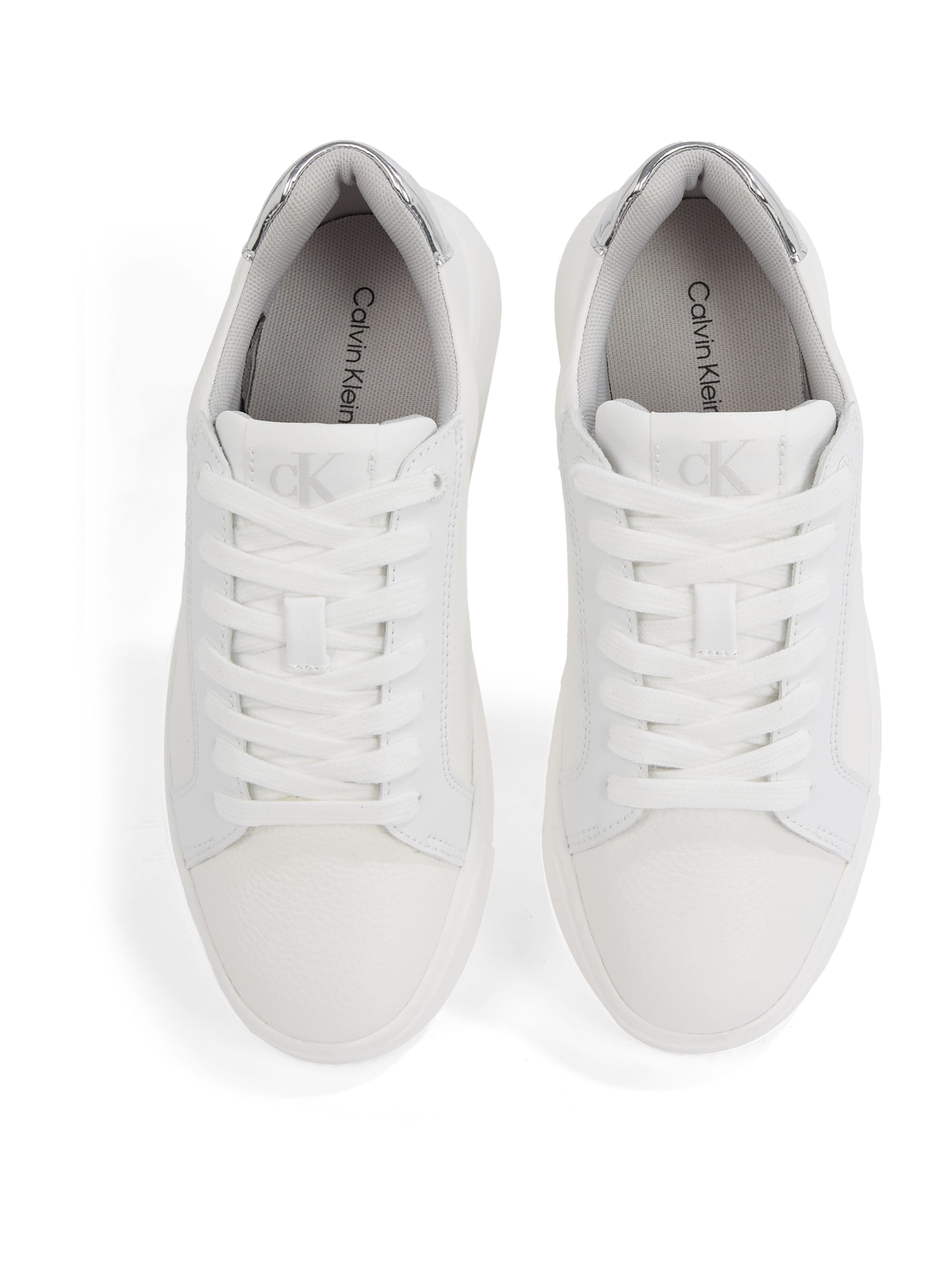 Sneaker bassa di Calvin Klein in bianco
