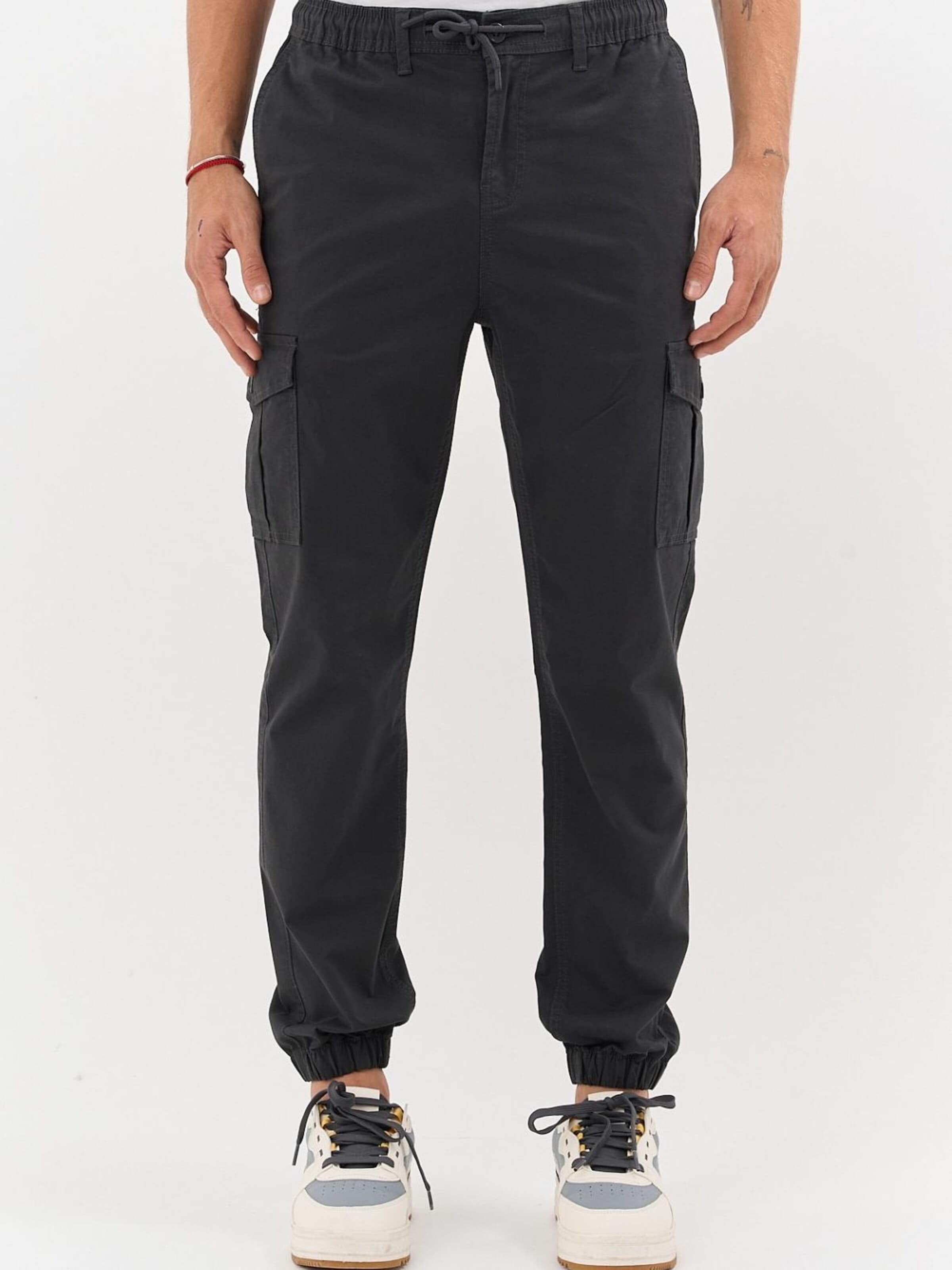 comeor Regular Cargo Pants 'Cargohose Herren' in Grey: front