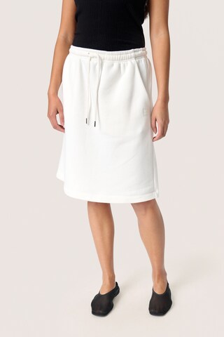 Jupe 'Rolanda' SOAKED IN LUXURY en blanc : devant