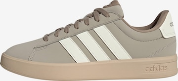 ADIDAS SPORTSWEAR - Sapatilhas baixas 'Grand Court 3.0' em castanho: frente