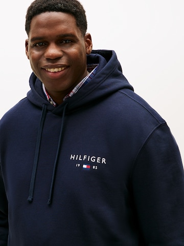 Tommy Hilfiger Big & Tall Sweatshirt 'BRAND LOVE' in Blau