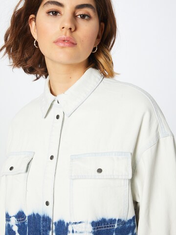 ONLY - Blusa en blanco