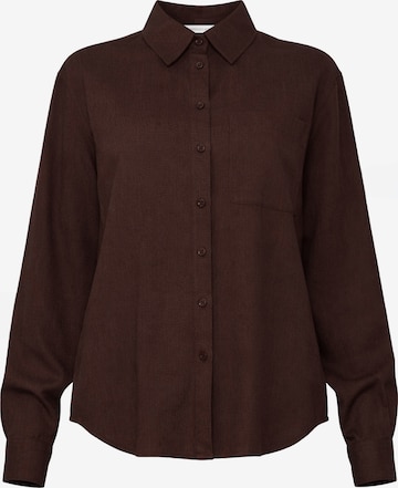 SASSYCLASSY Blouse in Brown: front