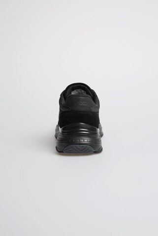 Soccx Sneakers in Black