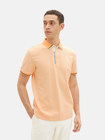 TOM TAILOR Тениска в оранжево: отпред
