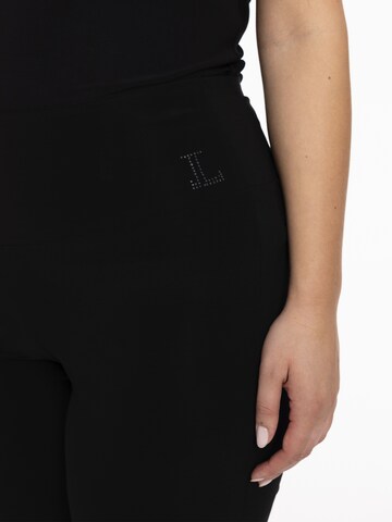 Yoek Slim fit Pants in Black