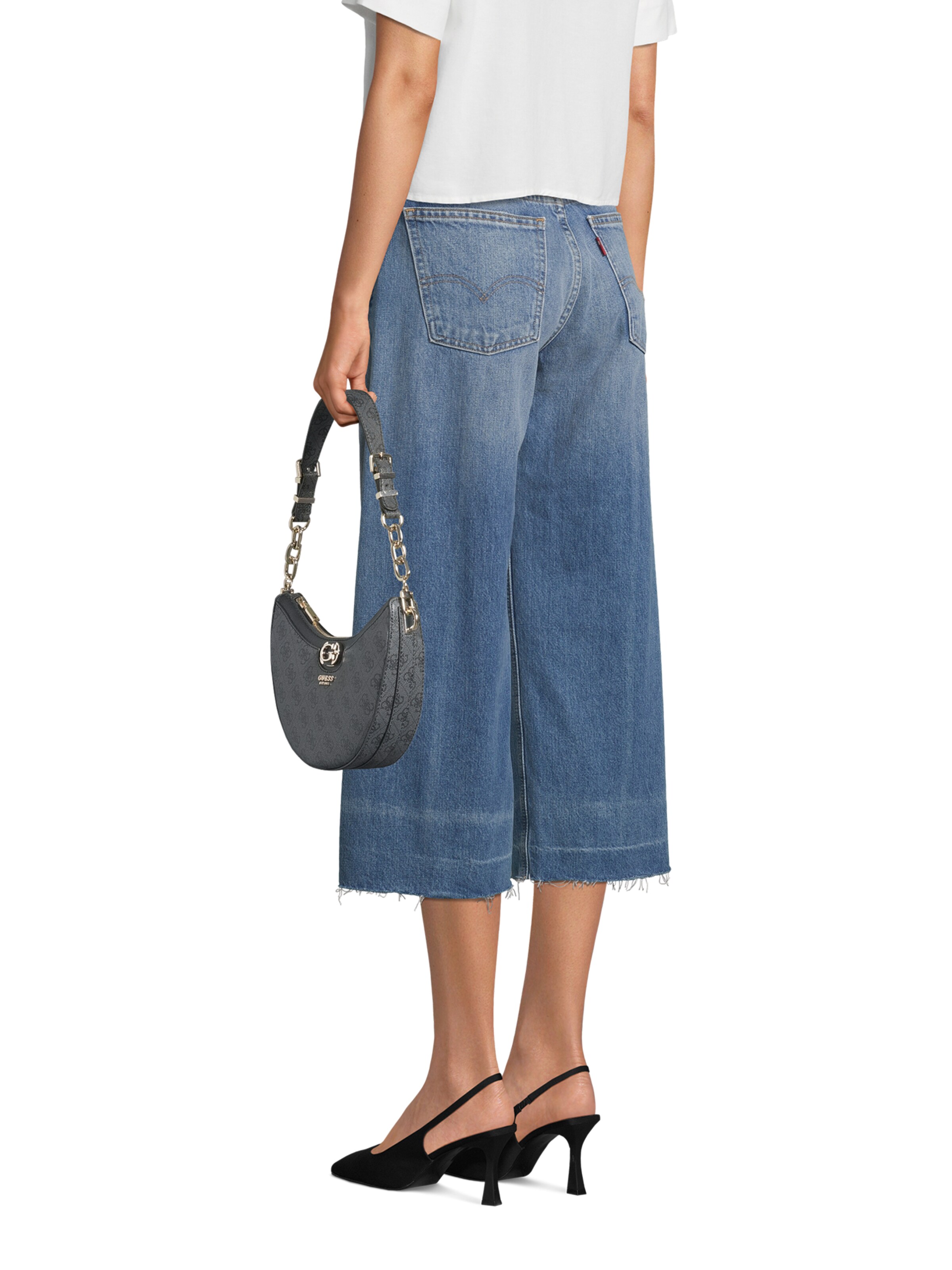 GUESS Schultertasche 'Orlina' in Schwarz