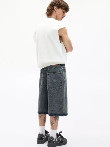 Pull&Bear Loosefit Shorts in Blau