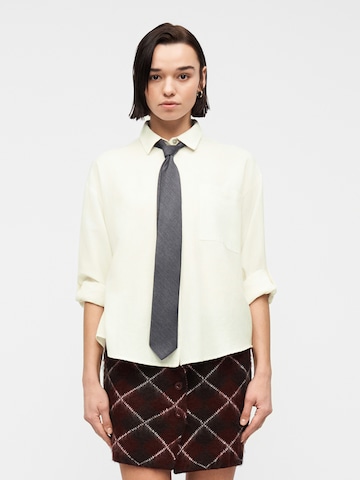 VILA - Blusa en blanco: frente