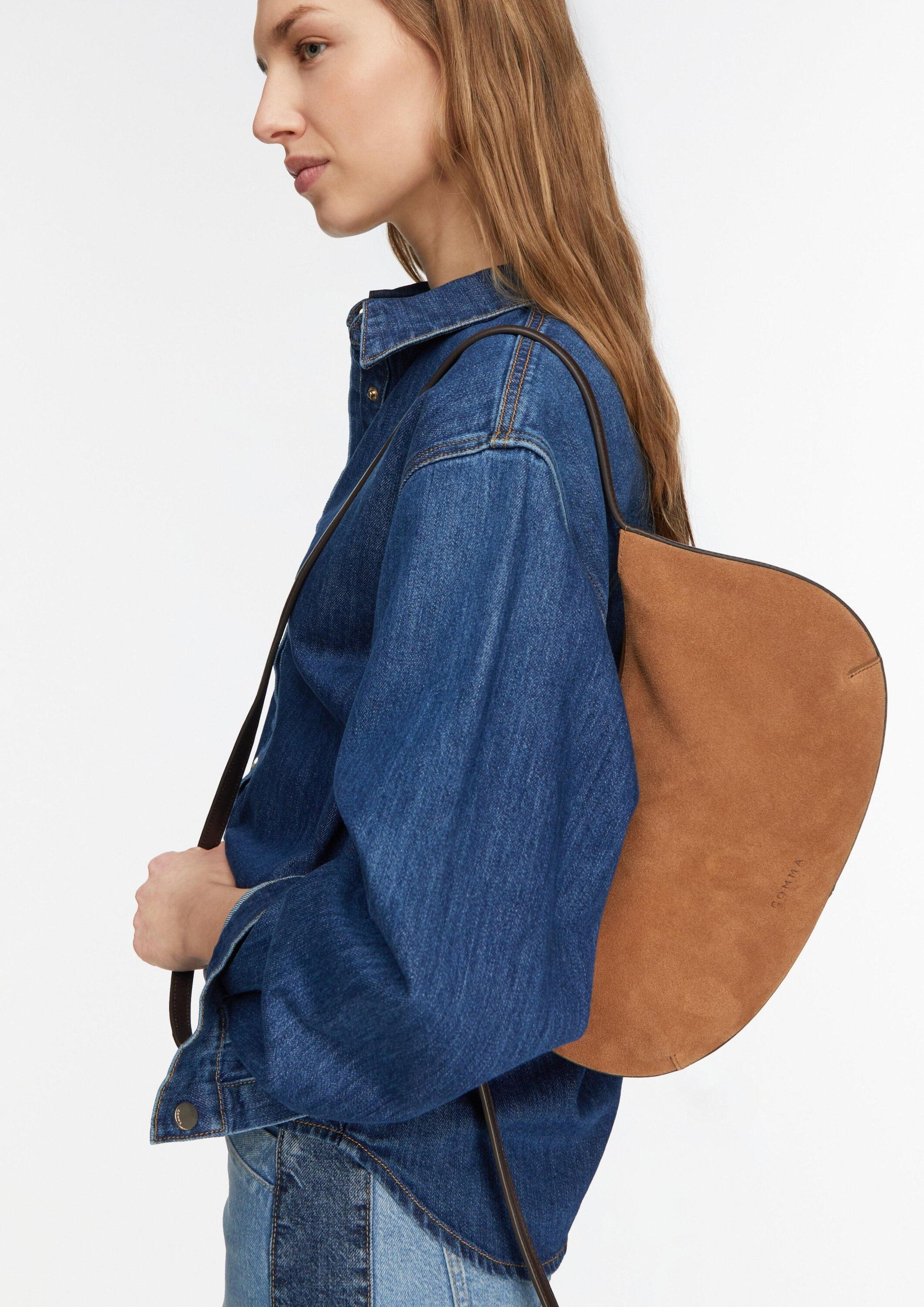 Sac à bandoulière COMMA en marron : devant