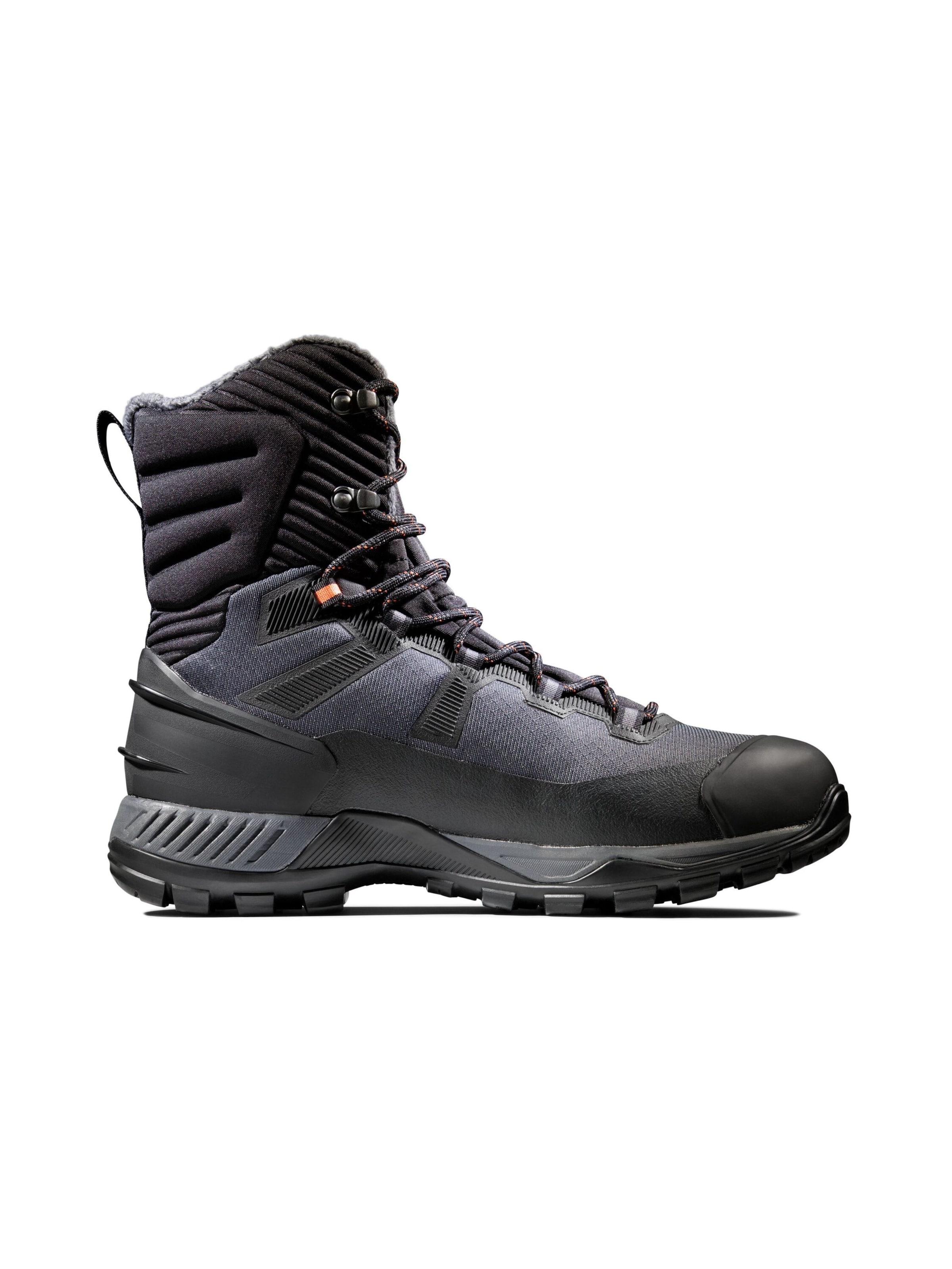 MAMMUT Boots 'Blackfin III' in Black
