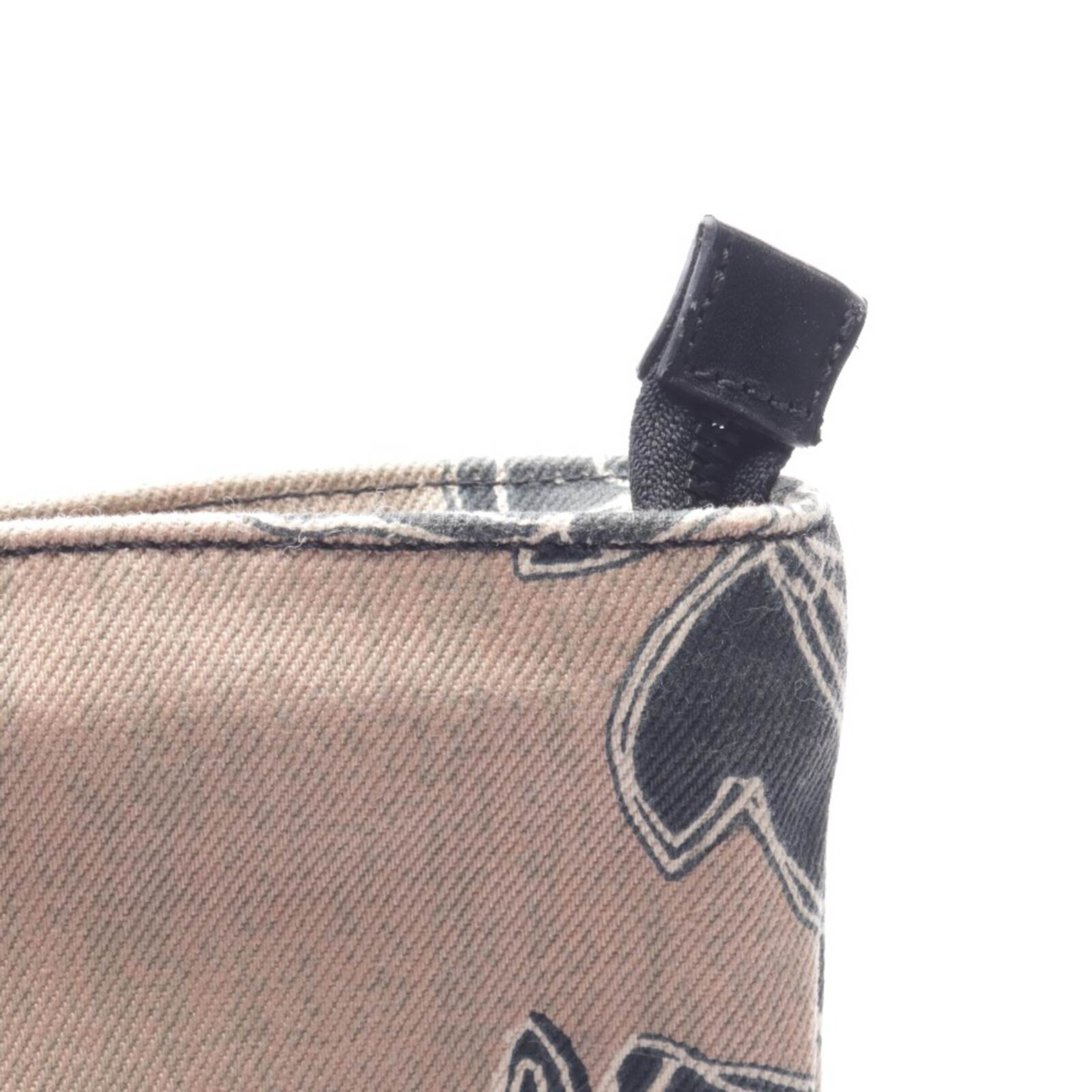 Closed Schultertasche / Umhängetasche One Size in Braun