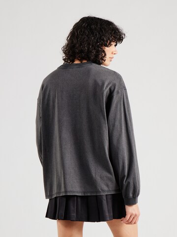 Monki T-shirt i svart