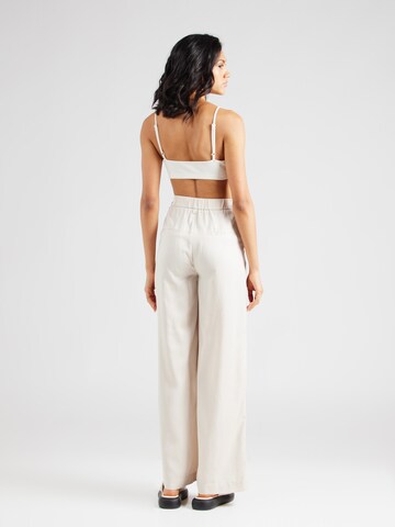 COMMA Wide leg Pleat-Front Pants in Beige