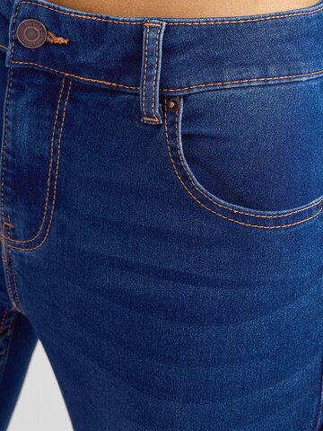 Bershka Skinny Kavbojke | modra barva