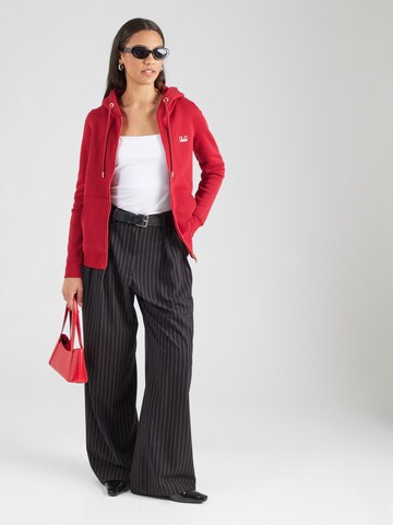 19V69 ITALIA Collegetakki 'MIA' värissä punainen