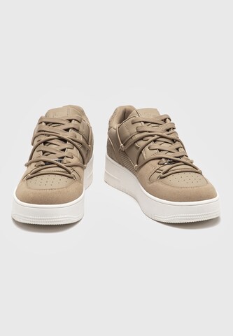 Gianni Kavanagh Sneaker in Braun