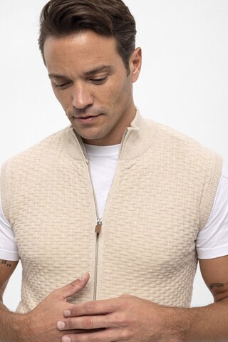 Felix Hardy Gebreid vest in Beige