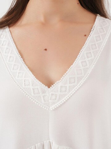 Abito di Bigdart in bianco