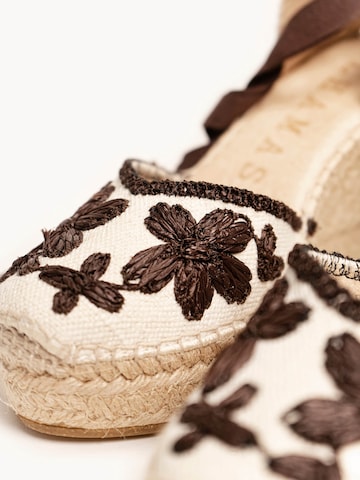 Sandalo 'Alpargata Cuña 10 cm' di Alhamas in beige