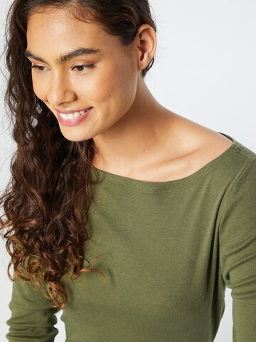 GAP Shirt in Green