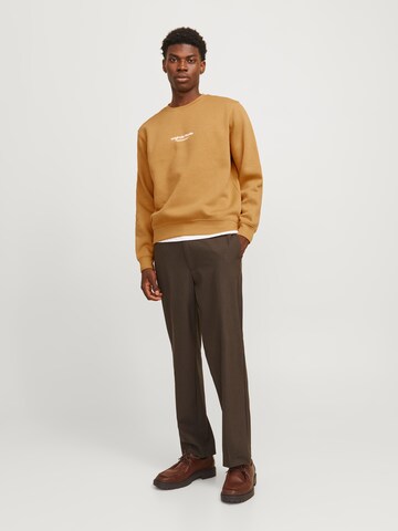 JACK & JONES Sweatshirt 'JORVesterbro' in Geel