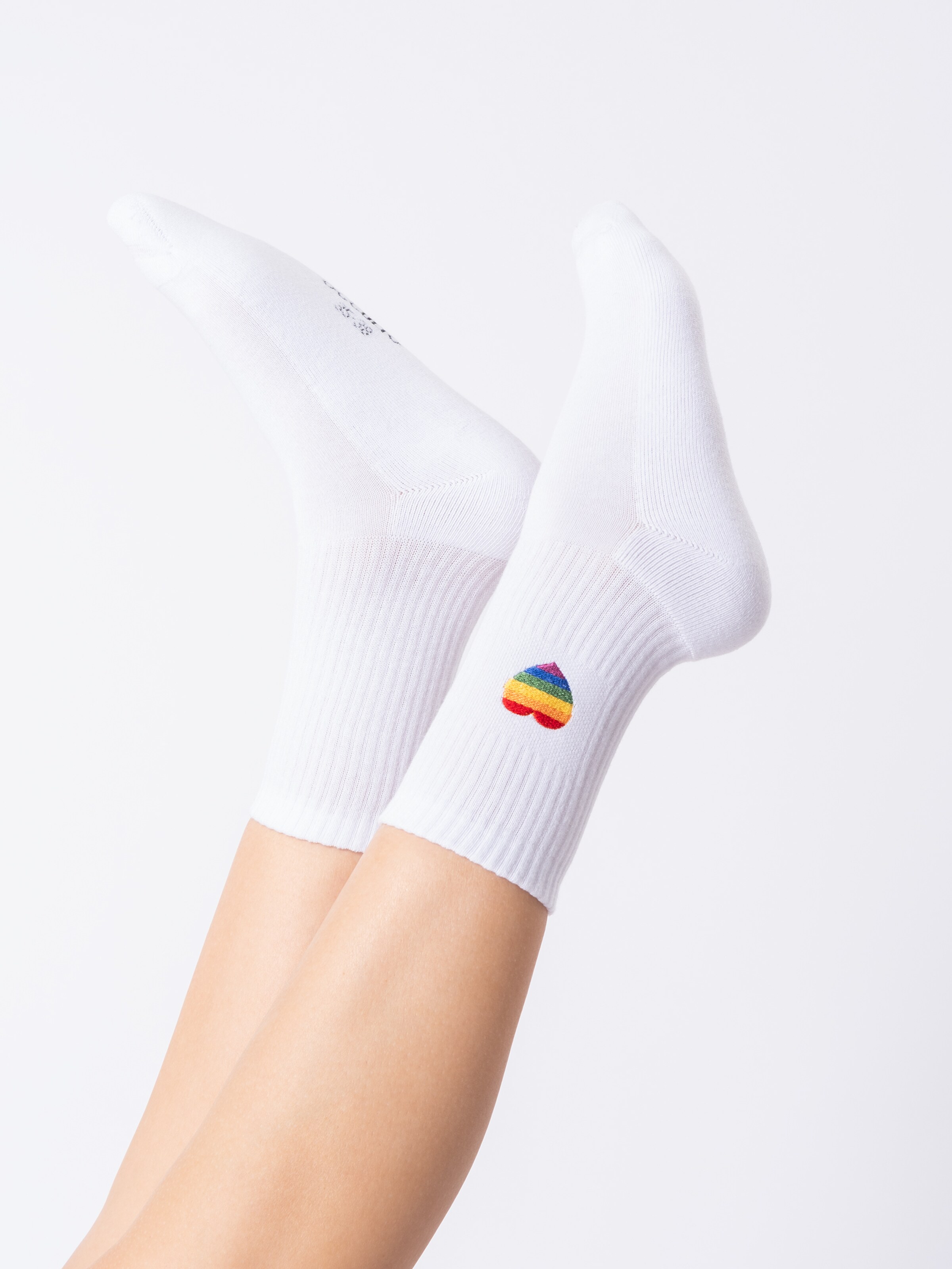 Occulto Athletic Socks 'Pride' in White: front