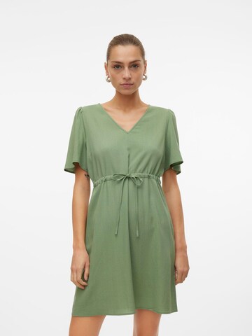 Robe 'MYMILO' VERO MODA en vert : devant