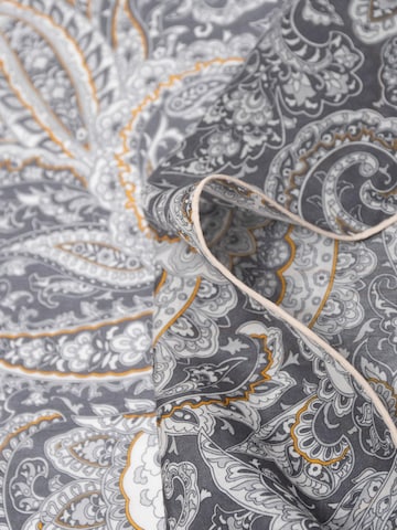 MayTree Sjaal 'Seidentuch mit Baumwolle' in Grijs