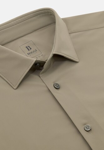 Coupe regular Chemise Boggi Milano en beige