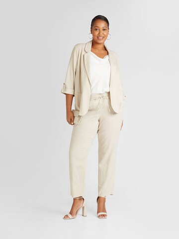 Blazer 'Jesmilo' Vero Moda Curve en blanc