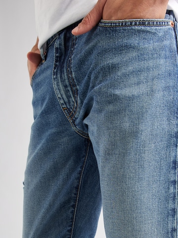 LEVI'S ® Tapered Jeans '512™' in Blau