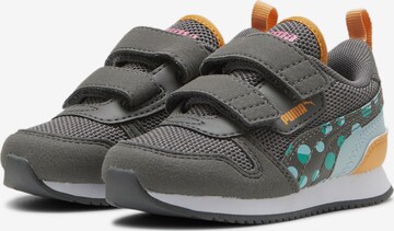 Baskets PUMA en gris