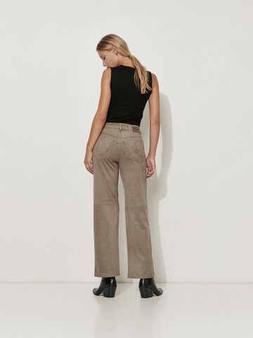 Rosner Loose fit Pants ' Audrey' in Brown