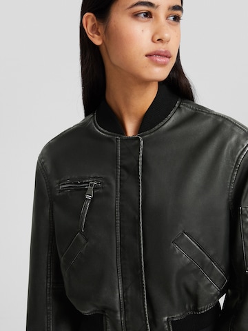 Veste mi-saison Bershka en noir